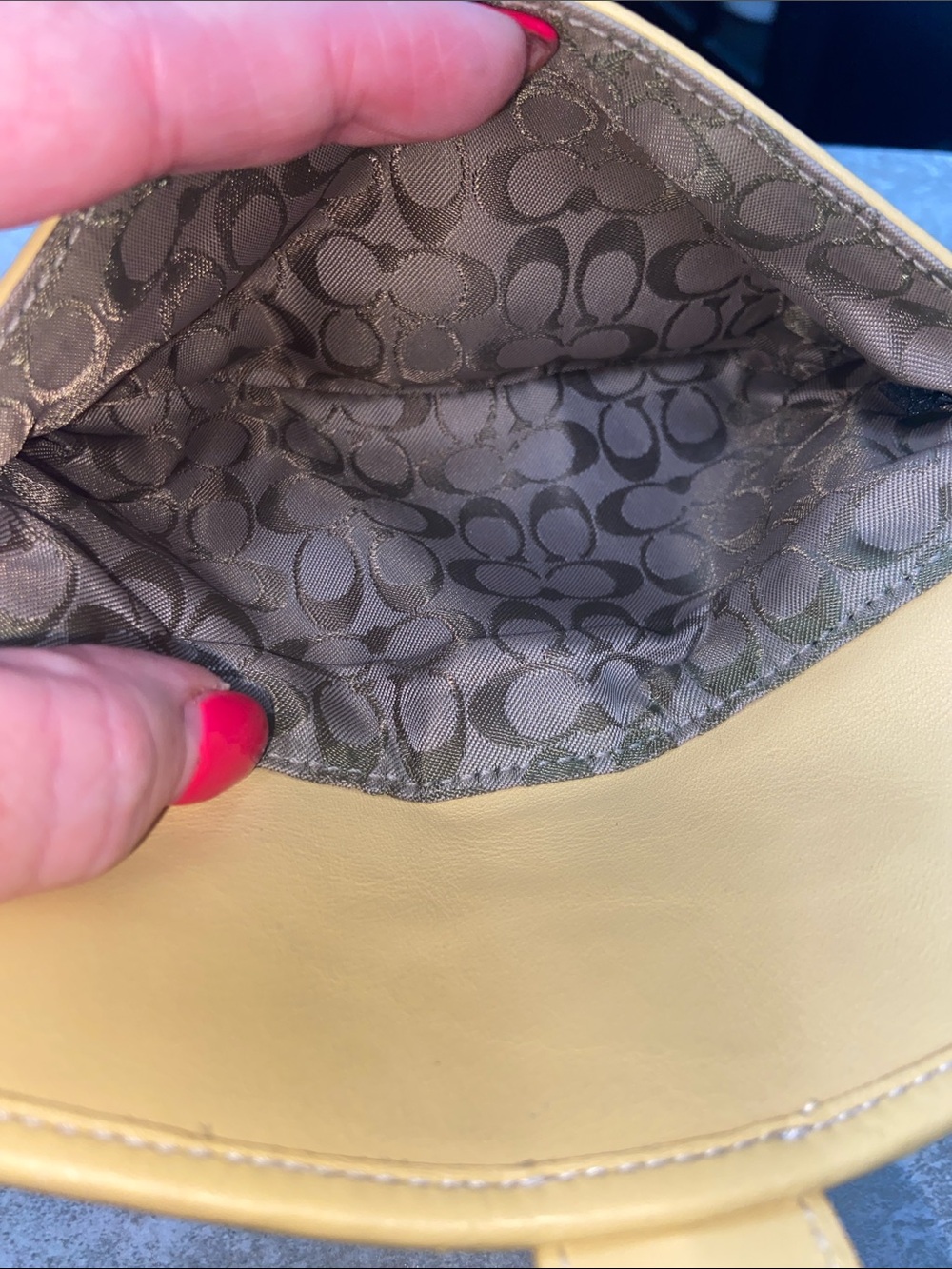 Coach Y2K Hampton Wristlet EUC Calfskin Leather Pre Loved - Picture 6 of 7